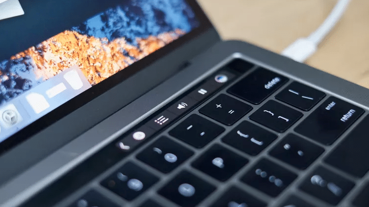 How to customise the touch bar on a MacBook Pro