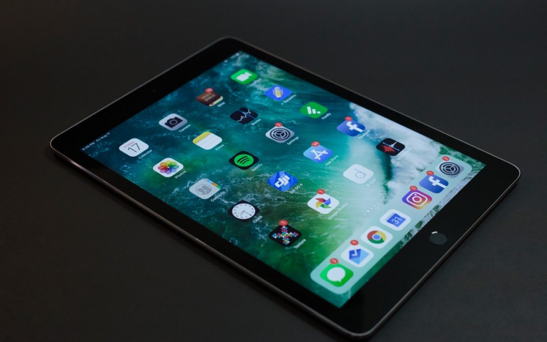 Taking A Screenshot On Your iPad - How To | TRRC