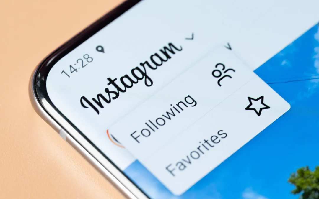How to Use Instagram Favourites and Customise Your Feed