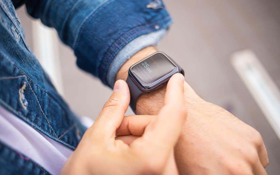 4 Ways Your Apple Watch Could Save Your Life